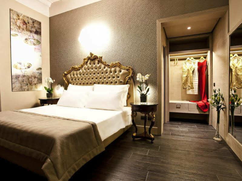 กอร์โซ 12 - โรมา Bed & Breakfast ภายนอก รูปภาพ